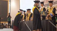 Wisuda