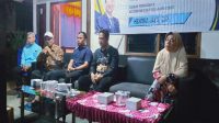 ta-Tanjungpinang-Hendra-Jaya-SIp-Saat-Reses-di-Kapling-Arjuna-RT-03-RW-06.-Foto-Alpian-Tanjung-1