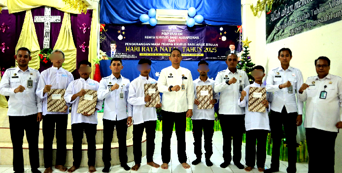 AddText_12-25-02.50.33