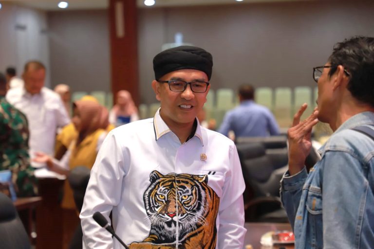 WhatsApp-Image-2025-02-10-at-11.47.13-768x512